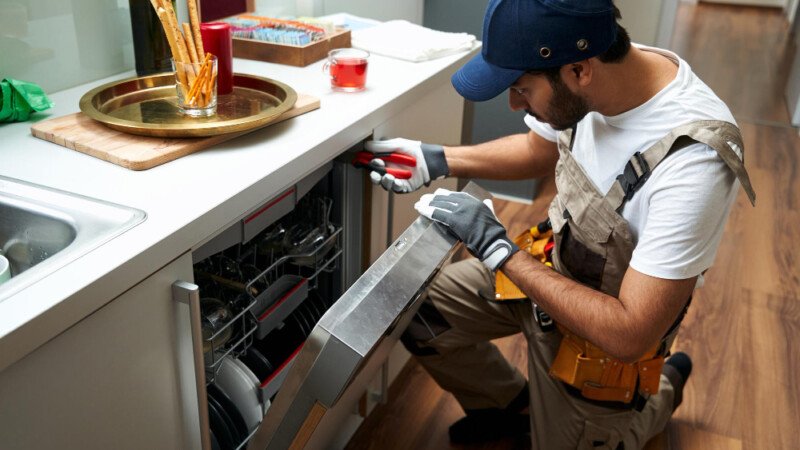 Appliance Repair Program in Ontario: What You’ll Learn and Where It Can Lead